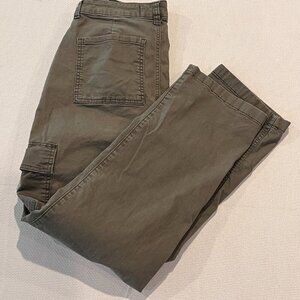 Hollister Ultra High-Rise Dad Pant Vintage Stretch Cargo Pants Sz 29L Army Green